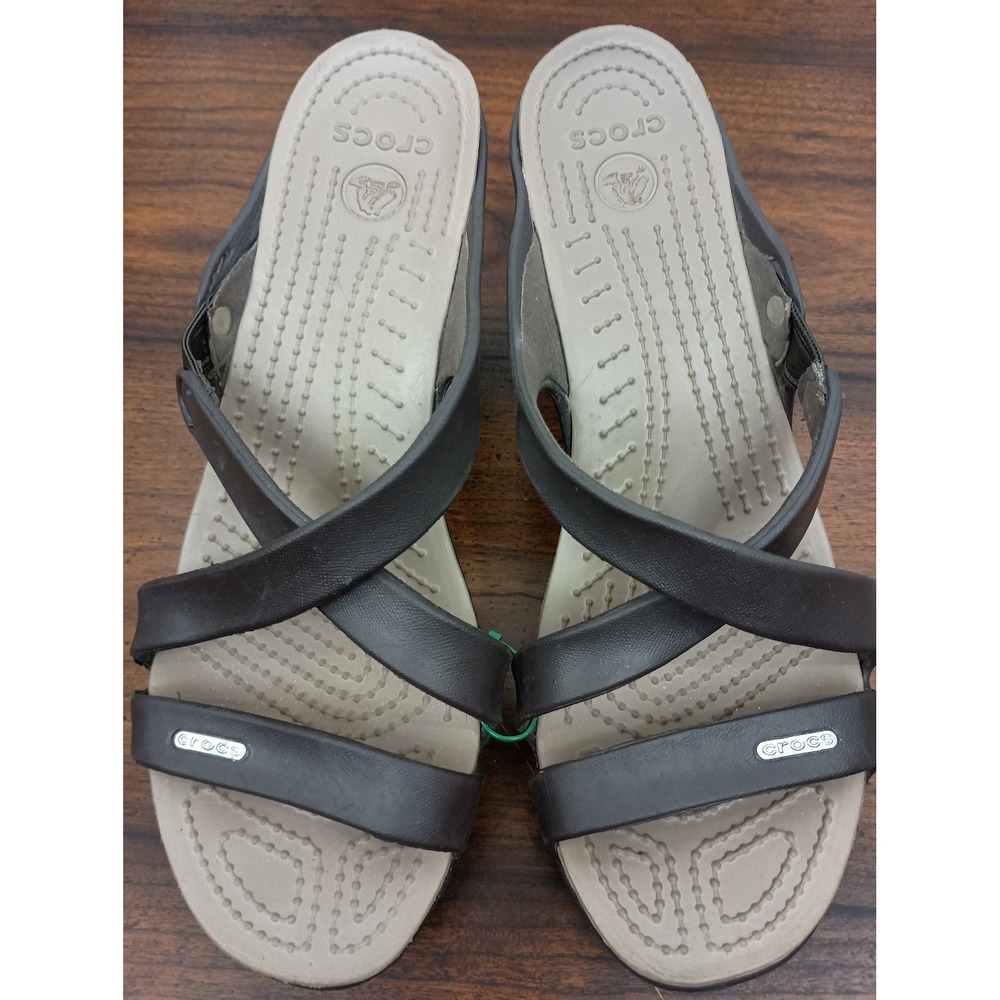 Crocs 9W rare dark brown slip on strappy heels summer vacation sandals